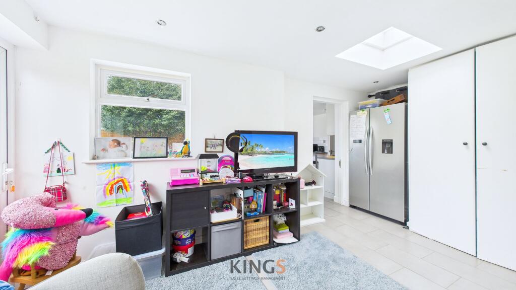 Additional image 13 of Beehive Green, Welwyn Garden City, AL7