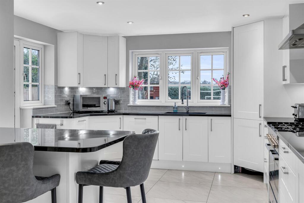 Additional image 8 of Hertford Road, Tewin