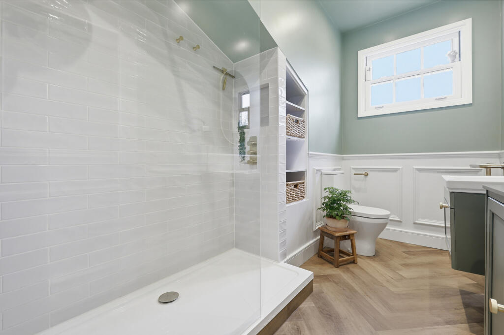 Additional image 12 of Park Street, St. Albans