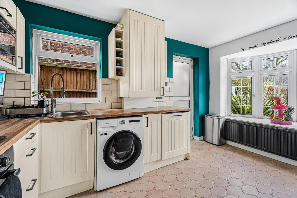 Additional image 7 of High Street, London Colney, St. Albans, AL2