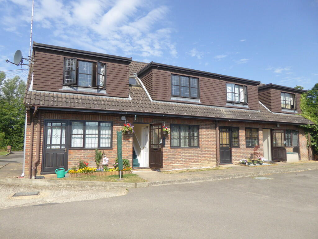 Additional image 9 of Bricket Lodge, Lye Lane