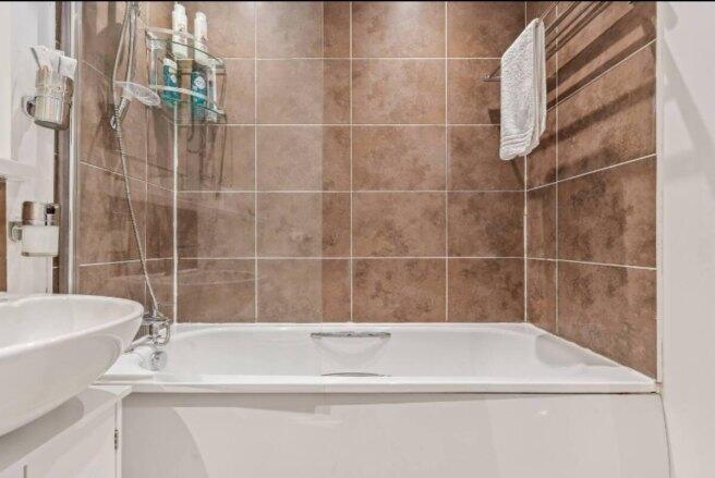 Additional image 21 of 165 Granville Street