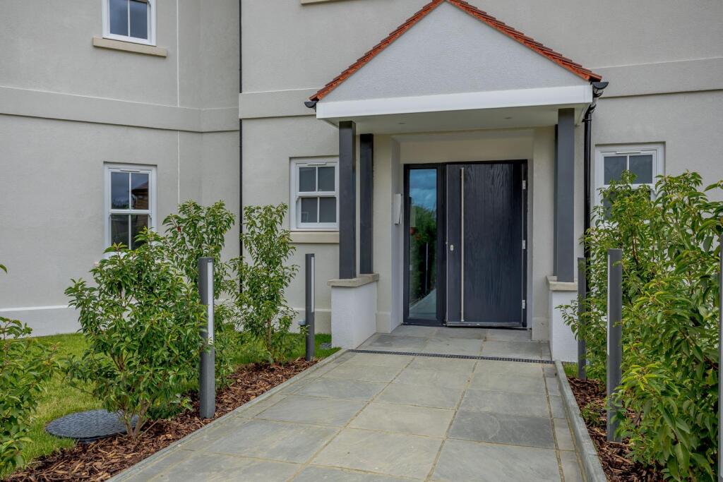 Additional image 18 of Bell Lane, Brookmans Park