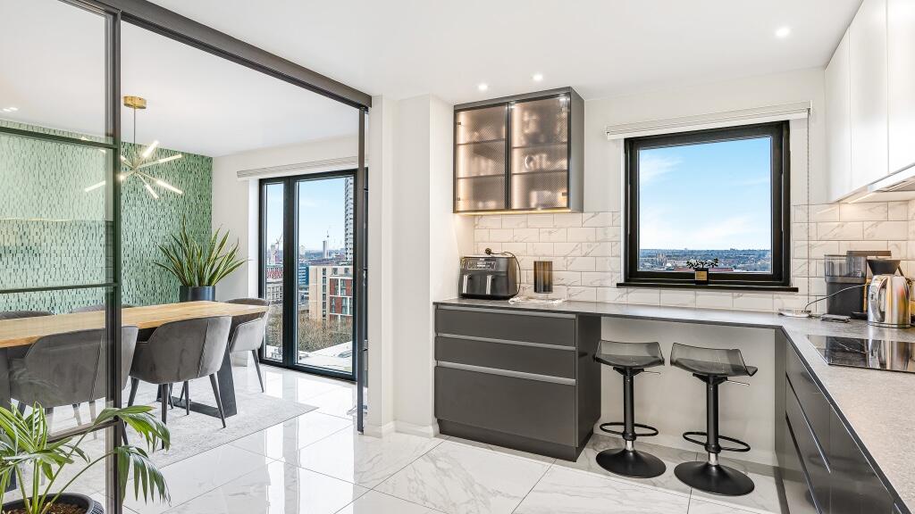 Additional image 11 of Royal Arch Apartments, Mailbox, Wharfside Street, Birmingham, B1