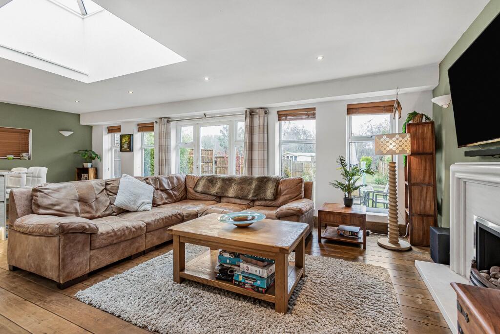 Additional image 9 of Bluebridge Road, Brookmans Park, AL9