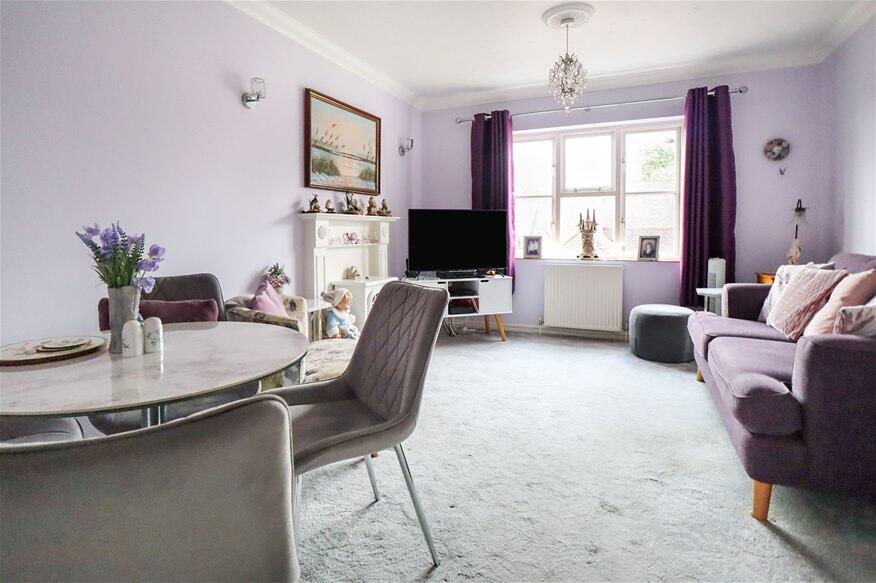 Additional image 3 of Sun Lane, Harpenden, AL5