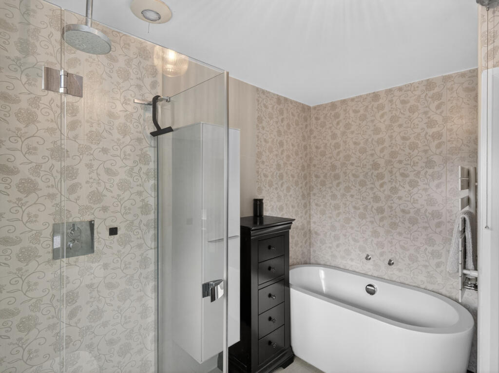 Additional image 38 of Moffats Lane, Brookmans Park, AL9