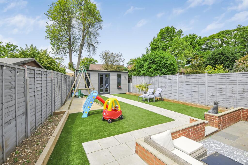 Additional image 12 of Claremont, Bricket Wood, St. Albans