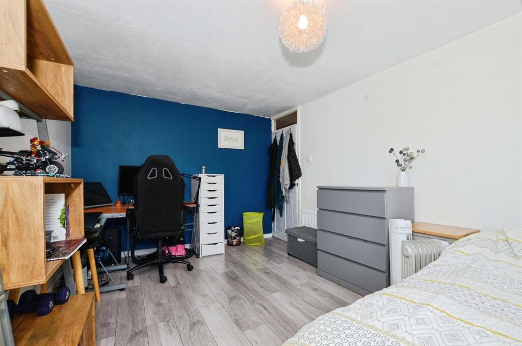 Additional image 9 of St. Martins Close, Harpenden