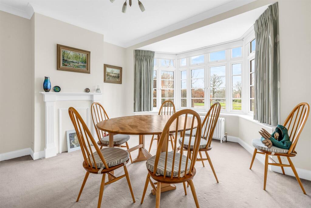 Additional image 15 of Mandeville Rise, Welwyn Garden City