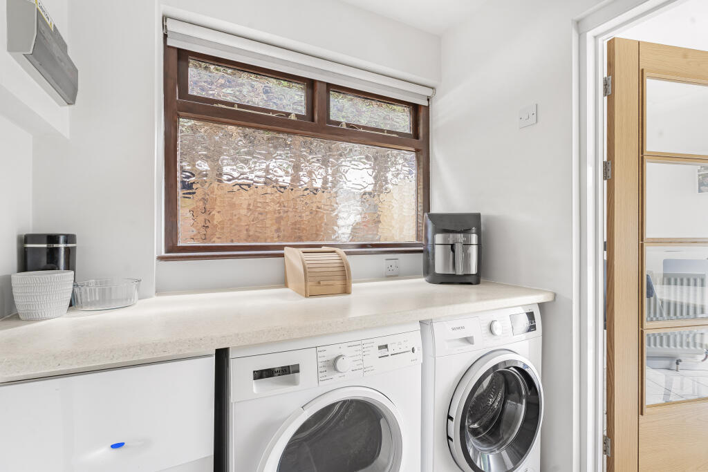 Additional image 8 of Old Forge Close, Welwyn, AL6