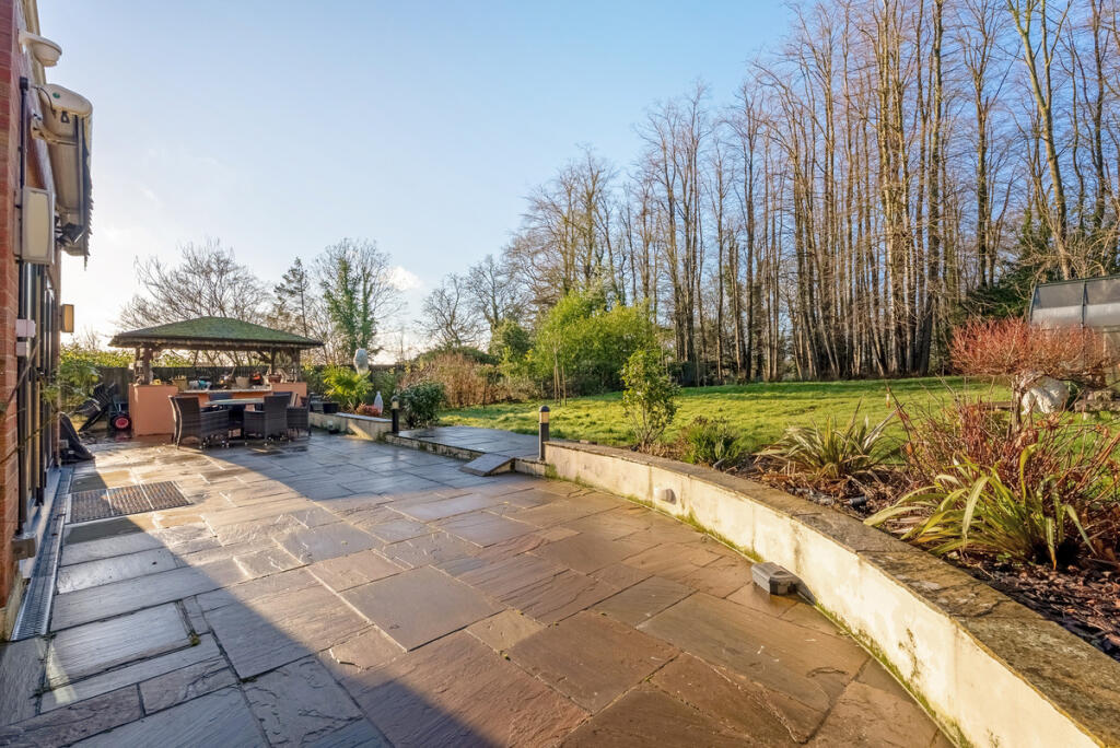 Additional image 10 of Pine Grove, Brookmans Park, AL9