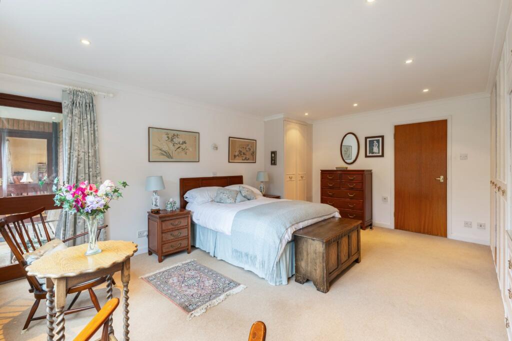 Additional image 7 of Kirkwick Avenue, Harpenden, Hertfordshire