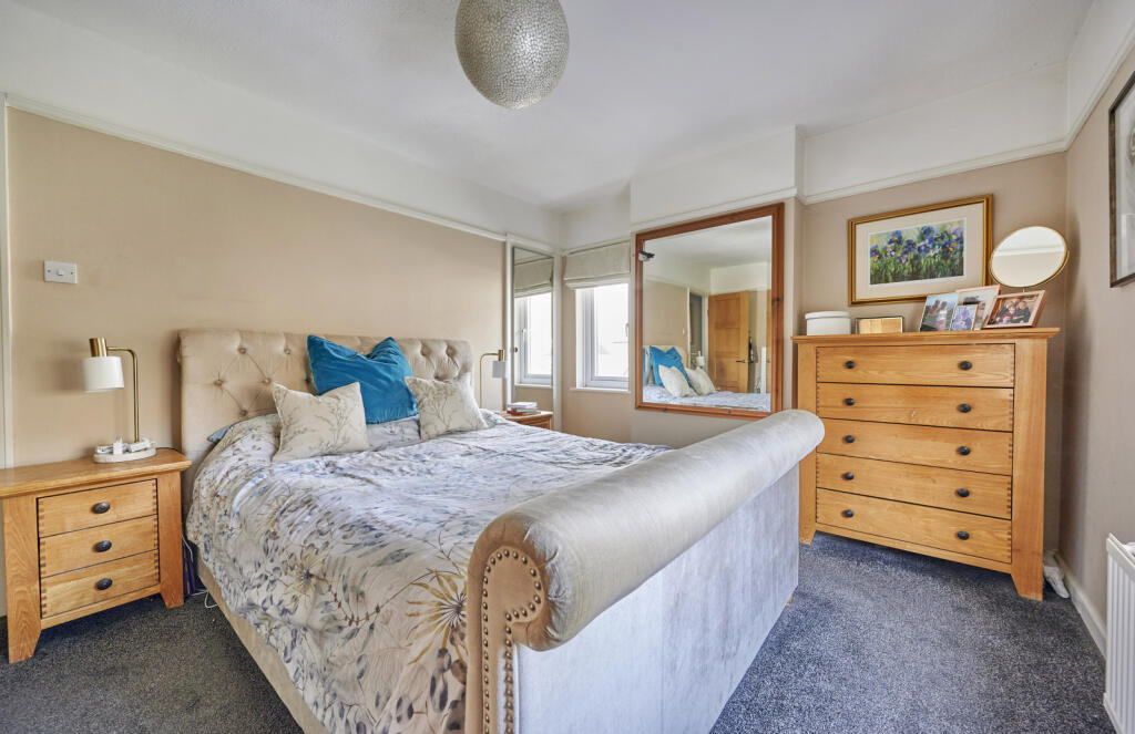 Additional image 16 of Bloomfield Road, Harpenden, Hertfordshire, AL5