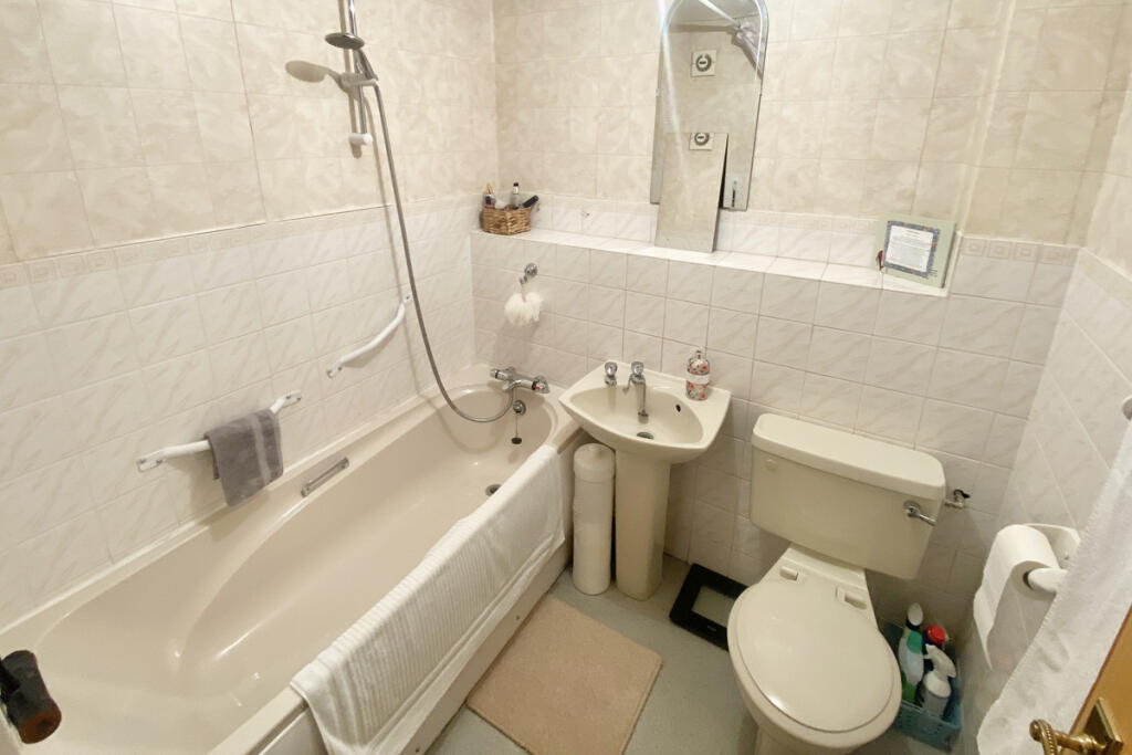 Additional image 6 of The Beeches, St. Albans, AL2