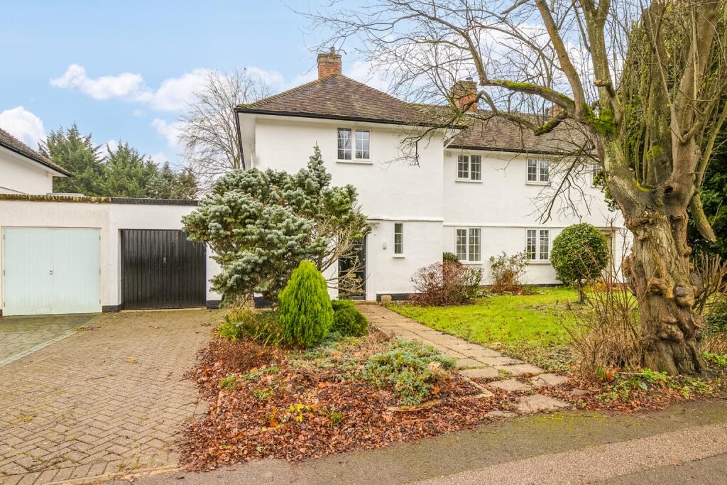 Brockswood Lane, Welwyn Garden City, Hertfordshire, AL8 7BA