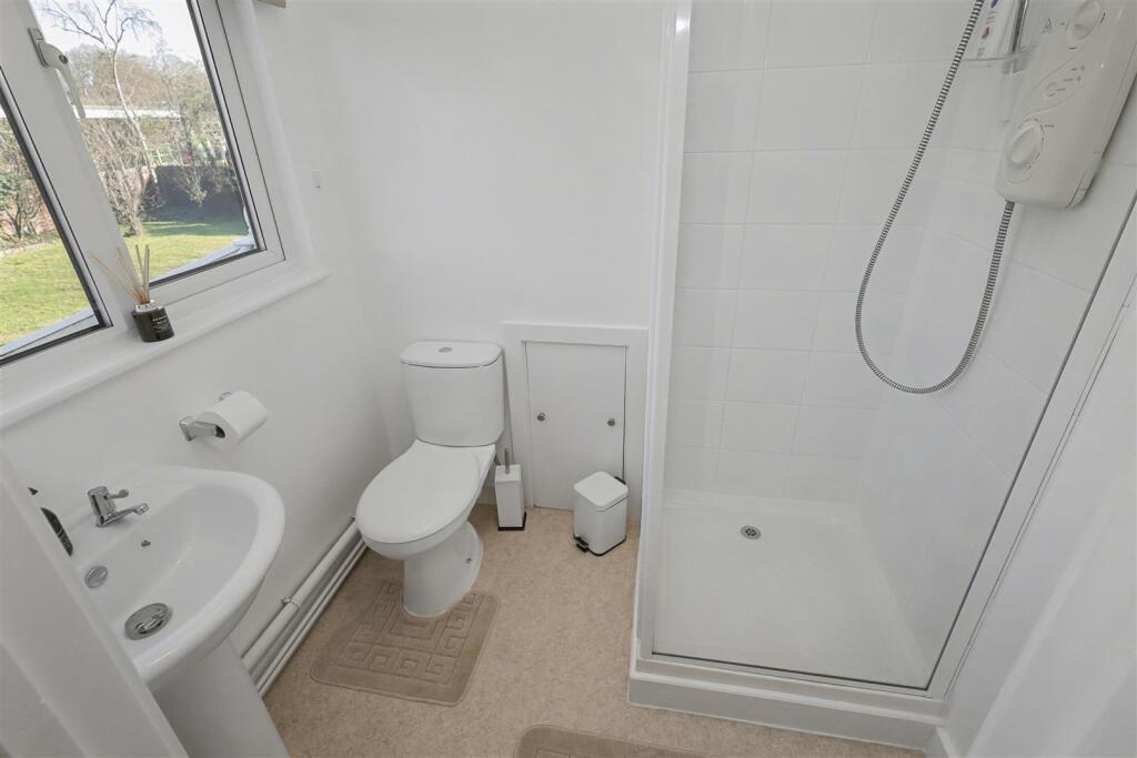 Additional image 13 of Bulls Lane, Brookmans Park