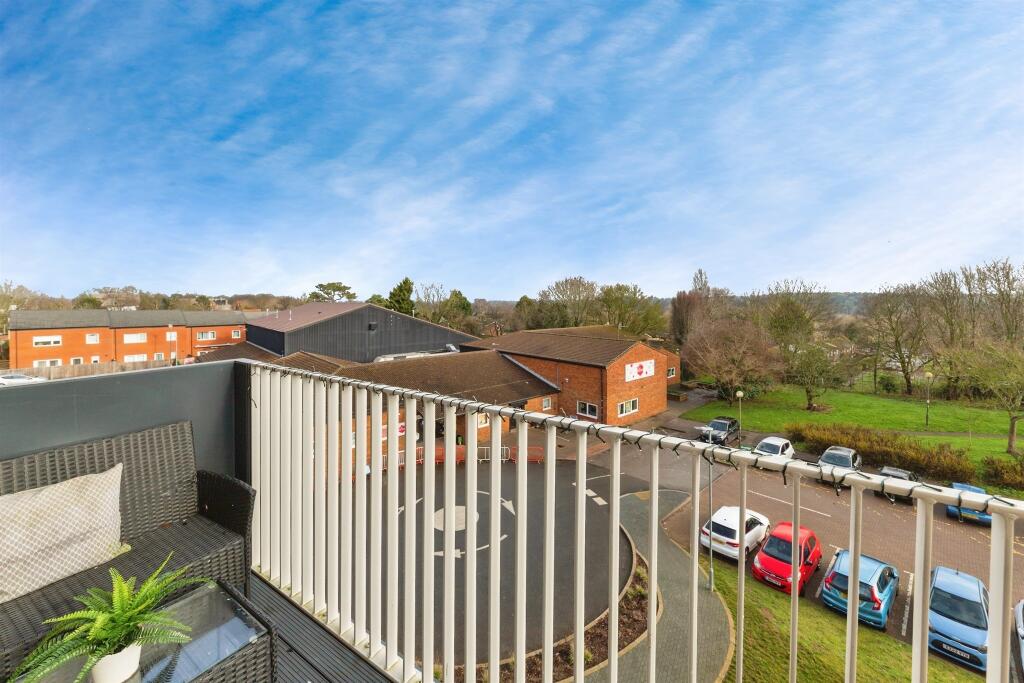 Additional image 10 of High View, Hatfield