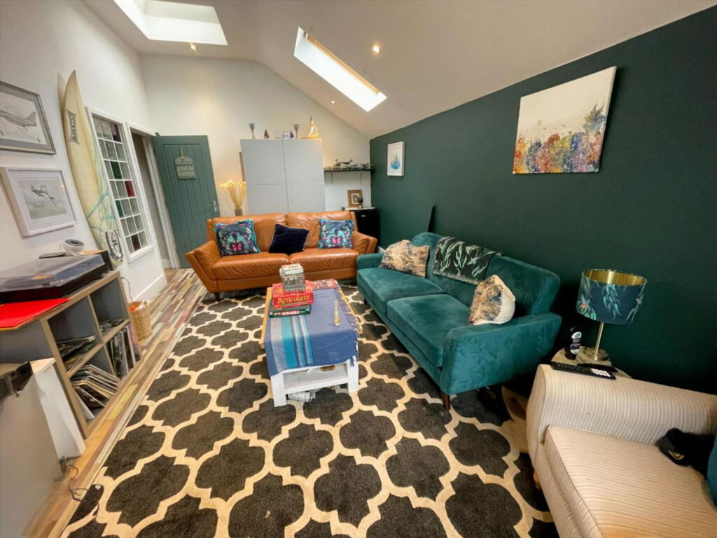 Additional image 18 of Tippendell Lane, St. Albans, AL2 3HL