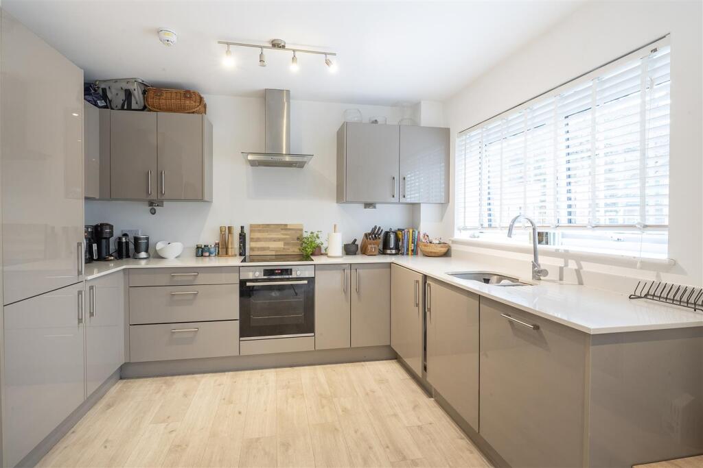 Additional image 3 of 15 Sandridge Park, St Albans