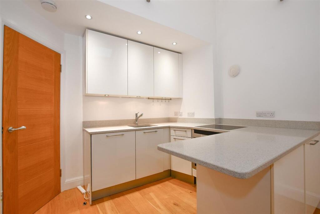 Additional image 10 of Upton Avenue, St. Albans, AL3