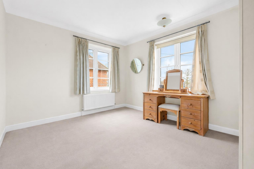 Additional image 17 of Mandeville Rise, Welwyn Garden City