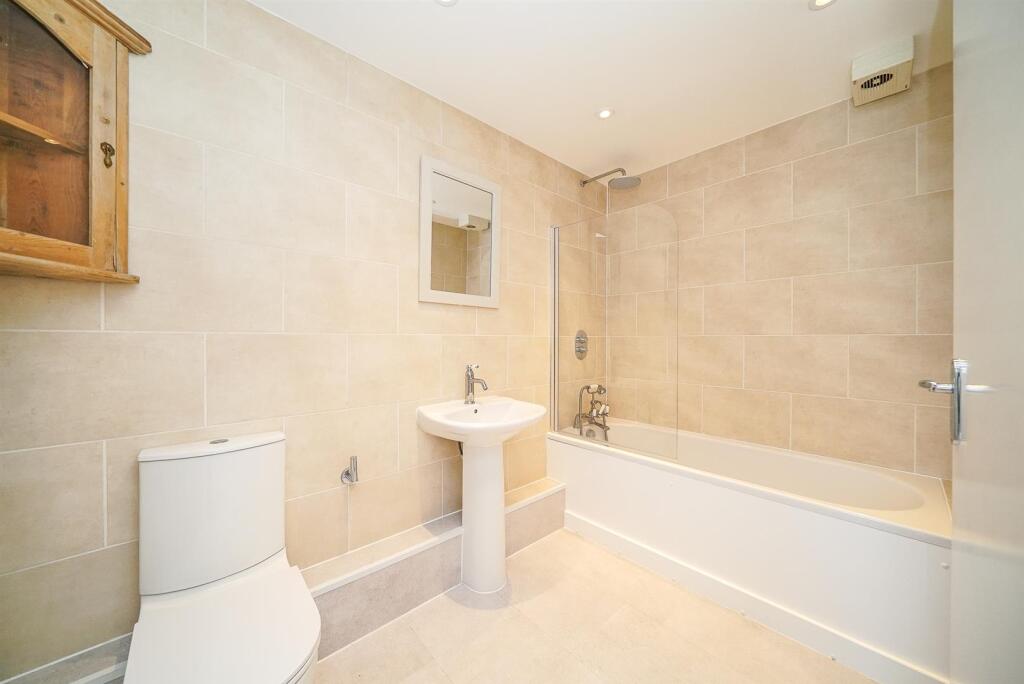 Additional image 9 of Shenley Lane, St. Albans