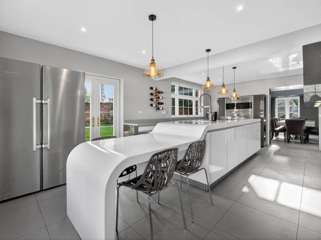 Additional image 5 of Moffats Lane, Brookmans Park, AL9