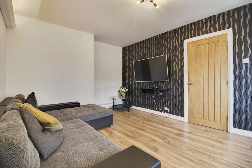 Additional image 3 of Breakmead, Welwyn Garden City