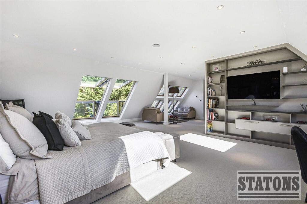 Additional image 39 of Kentish Lane, Brookmans Park, Hertfordshire, AL9