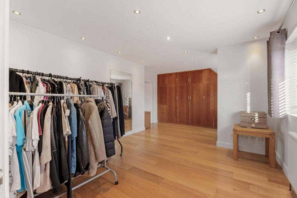 Additional image 30 of Pine Grove, Brookmans Park, AL9