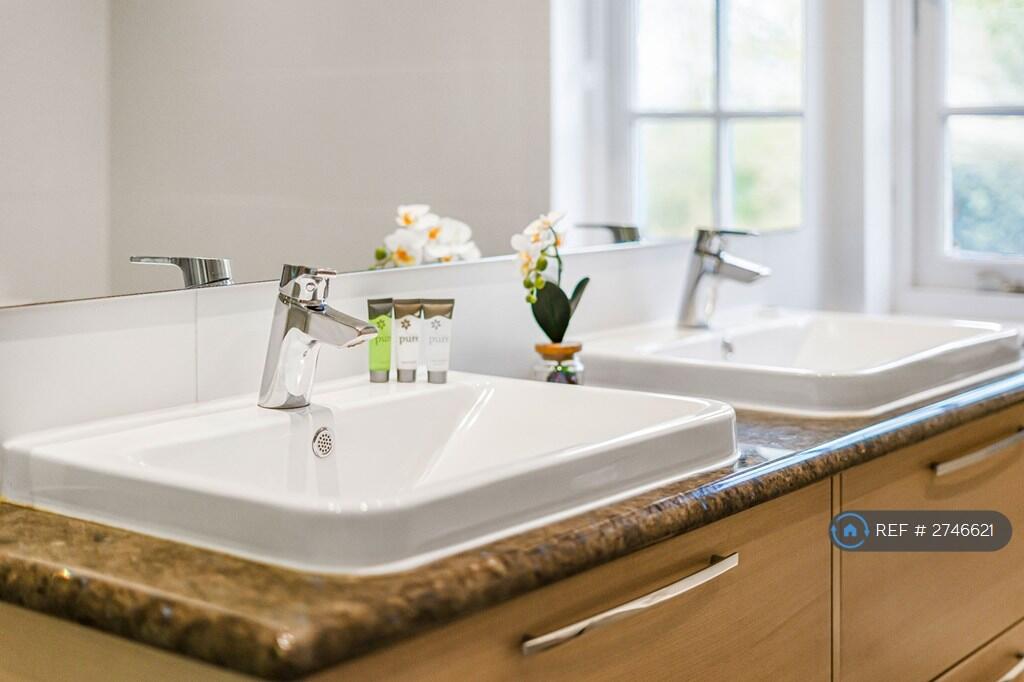 Additional image 7 of Coleman Green Lane, Wheathampstead, St. Albans, AL4