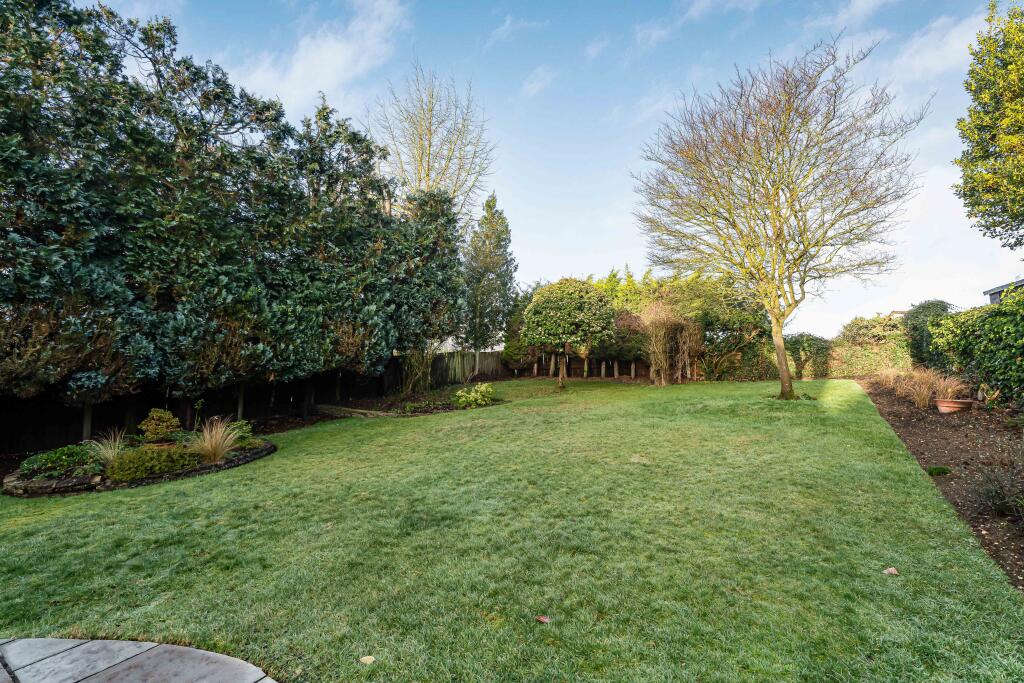 Additional image 20 of Bloomfield Road, Harpenden, AL5