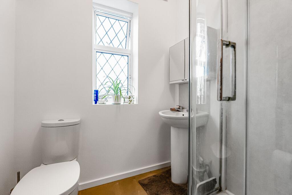 Additional image 16 of The Close, Brookmans Park, AL9