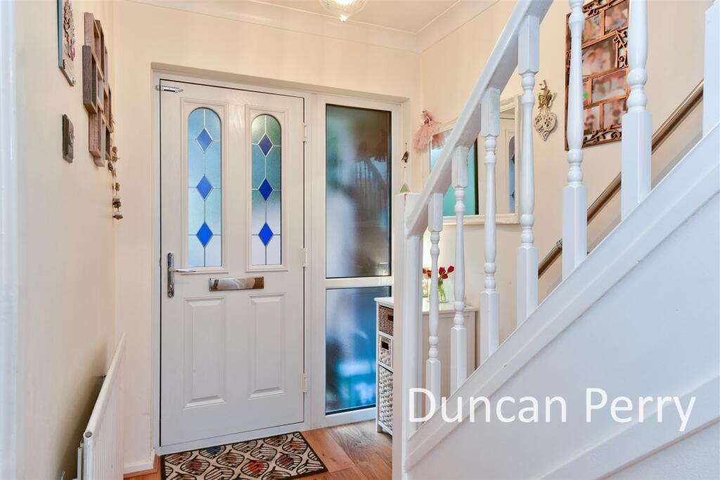 Additional image 9 of Pooleys Lane, Welham Green