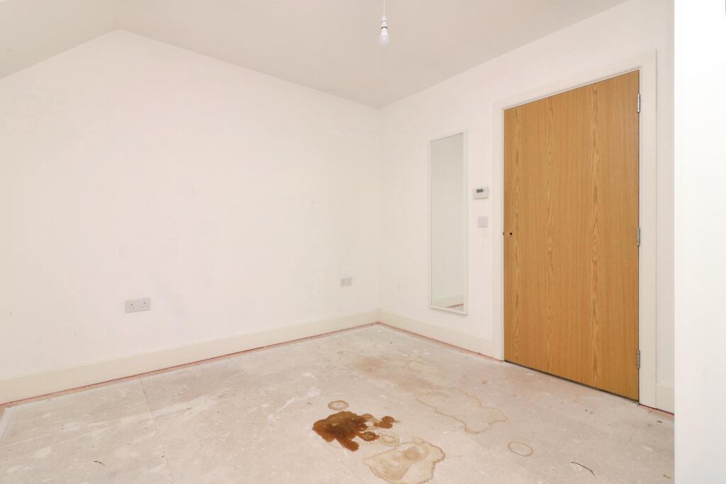 Additional image 6 of Henwyk Lodge, Welwyn, AL6