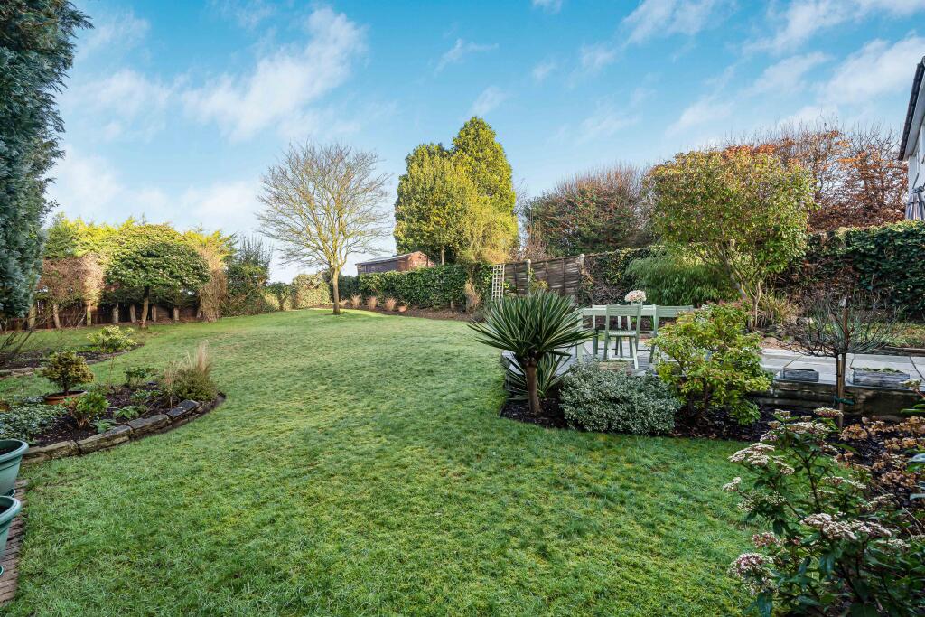 Additional image 3 of Bloomfield Road, Harpenden, AL5