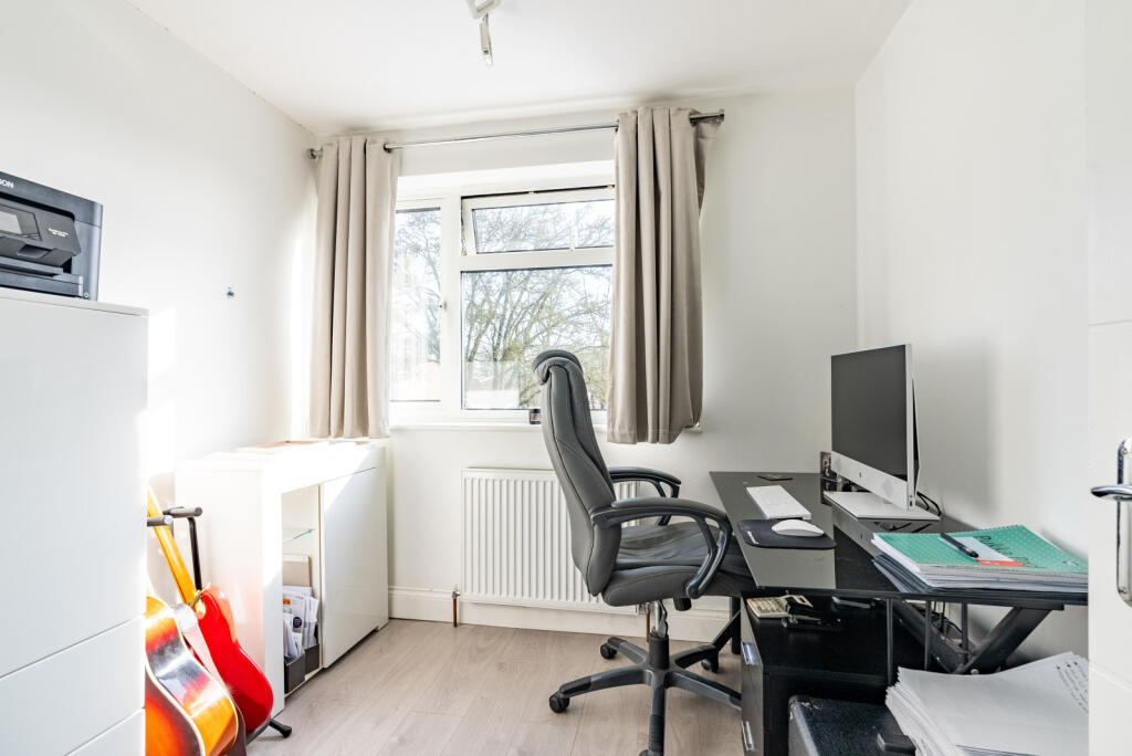 Additional image 10 of Whitecroft, St. Albans, Hertfordshire, AL1