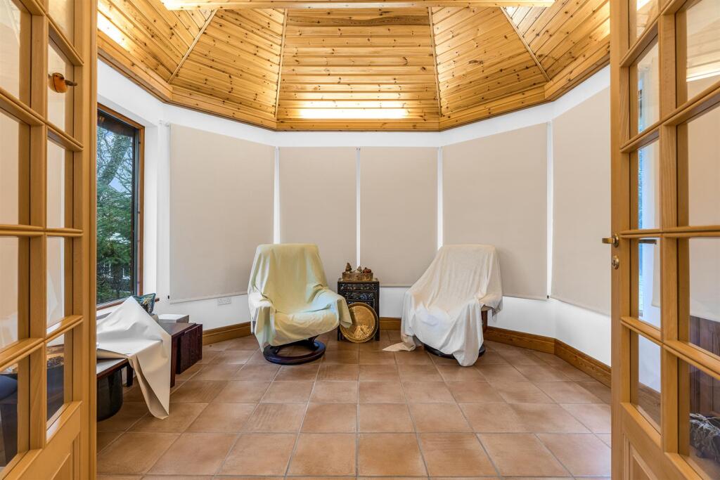 Additional image 11 of Oaklands Rise, Welwyn