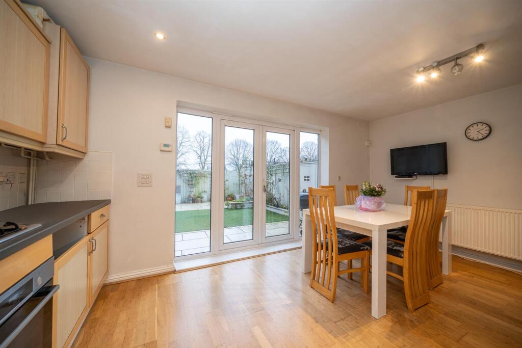 Additional image 5 of Kennedy Close, London Colney