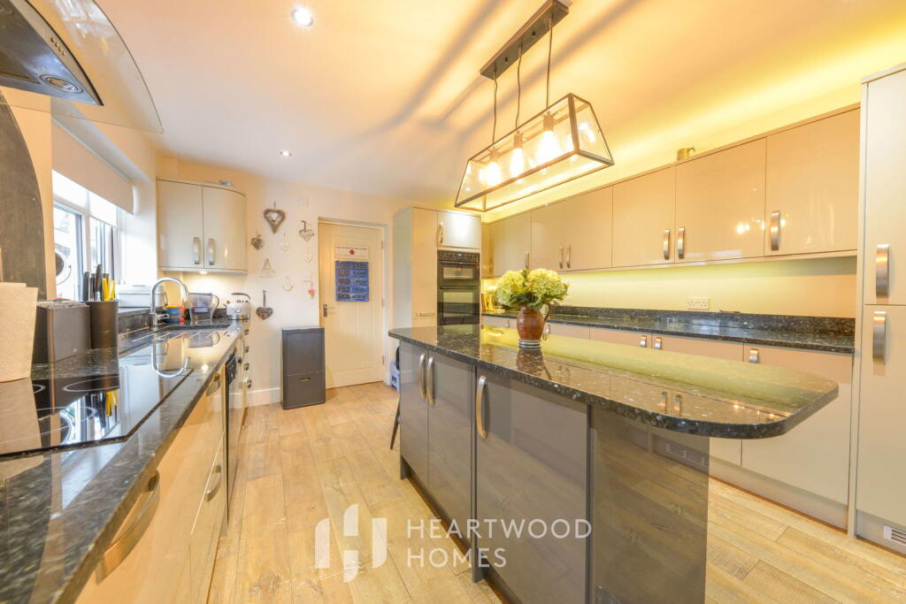 Additional image 9 of Tippendell Lane, St. Albans, AL2 3HL