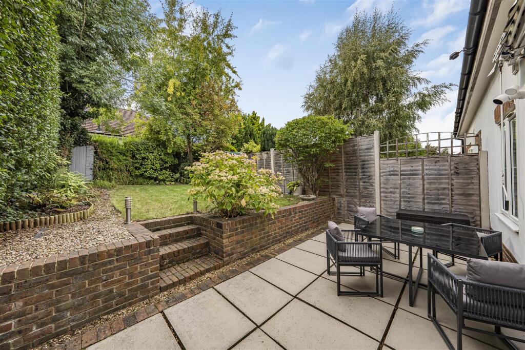 Additional image 18 of Oakwood Road, Bricket Wood, St. Albans