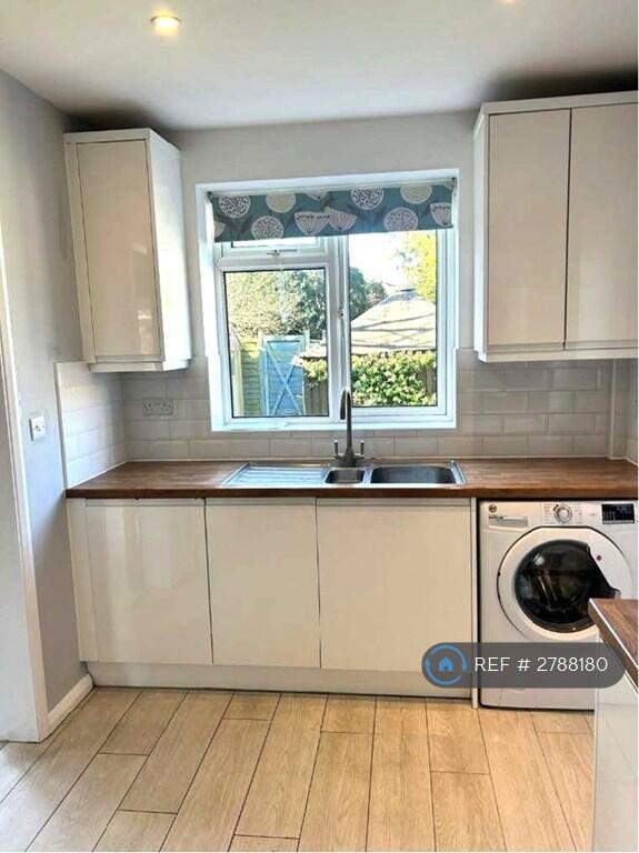 Additional image 6 of Kingcroft Road, Harpenden, AL5