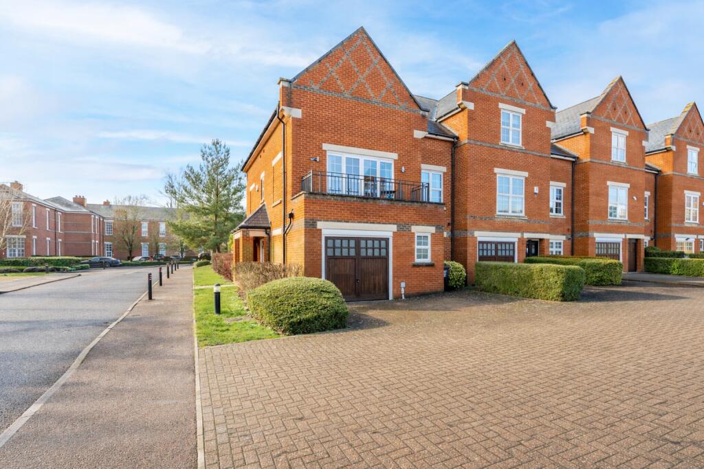 Additional image 16 of Beningfield Drive, London Colney, St. Albans, Hertfordshire, AL2