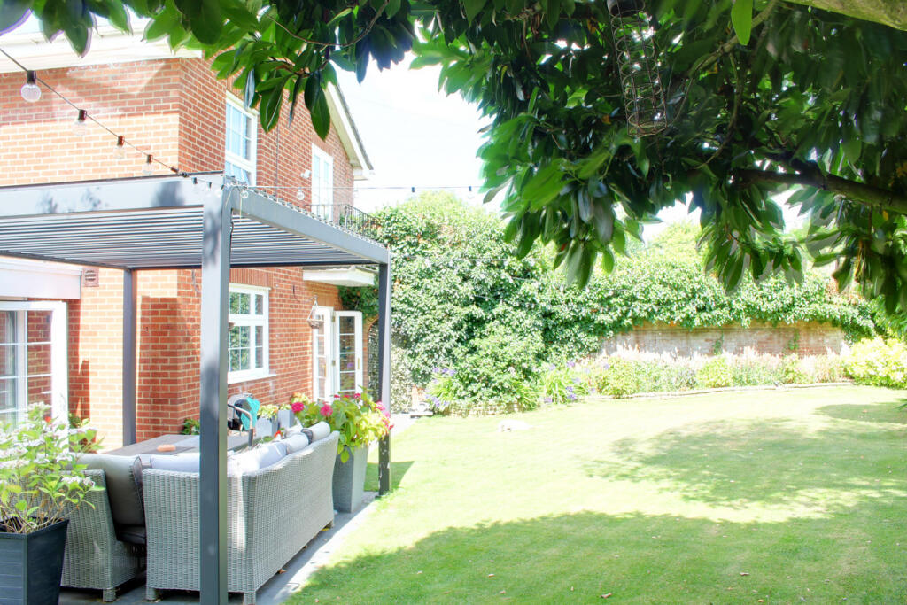 Additional image 41 of Moffats Lane, Brookmans Park, AL9