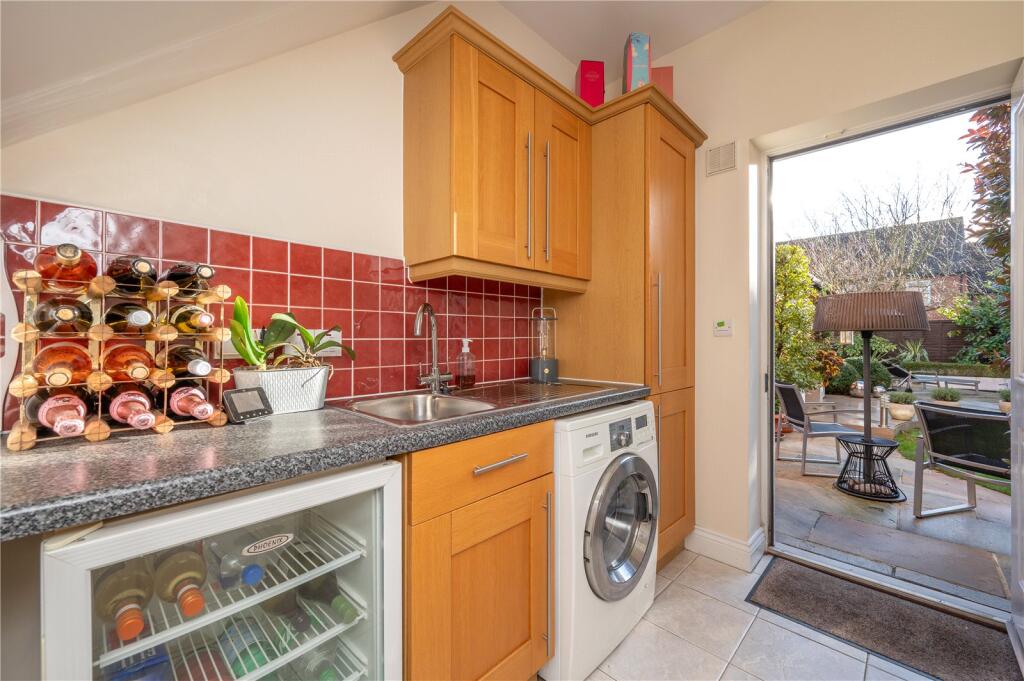 Additional image 16 of Devon Mead, Hatfield, Hertfordshire