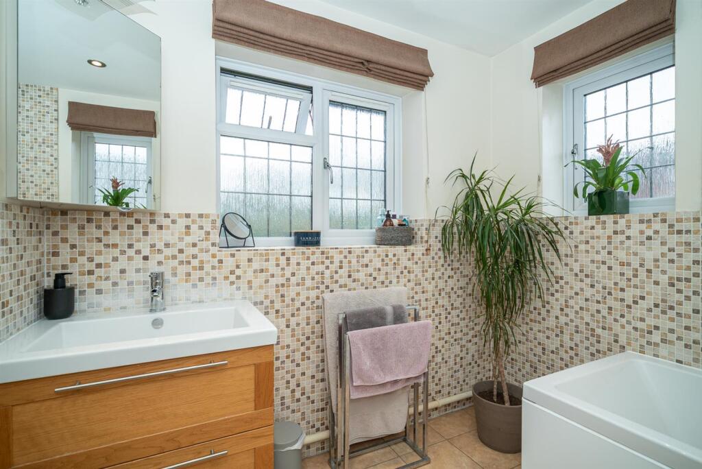 Additional image 30 of Havercroft Close, St. Albans