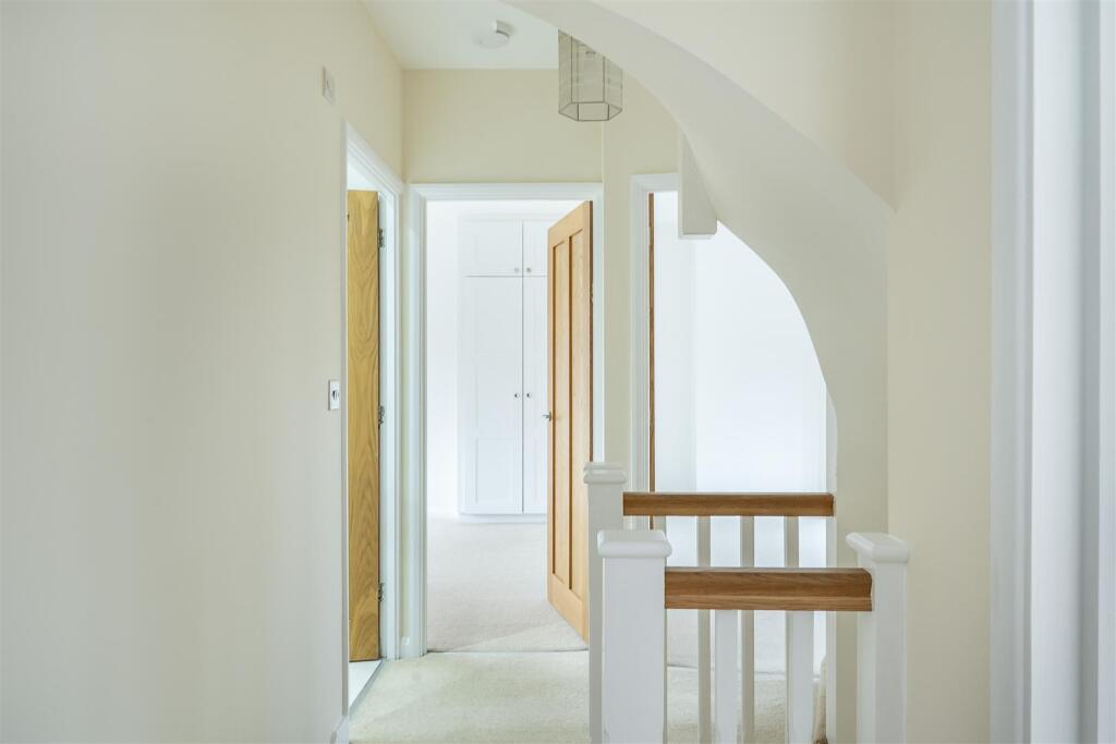 Additional image 24 of St Helier Road, Sandridge, St Albans