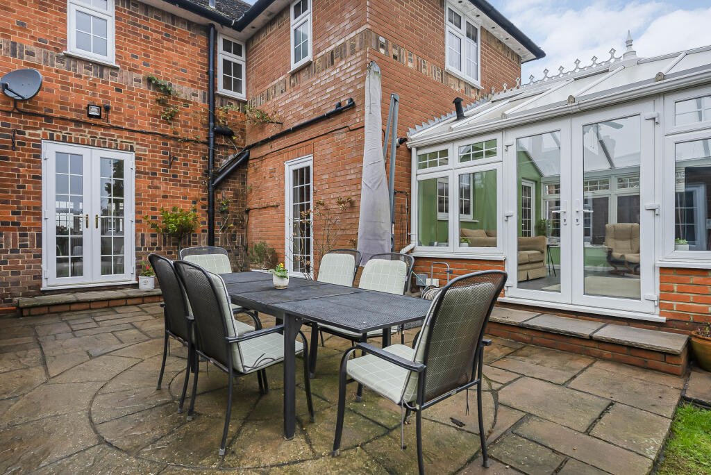 Additional image 23 of High Oaks Road, Welwyn Garden City, Welwyn Garden City, AL8