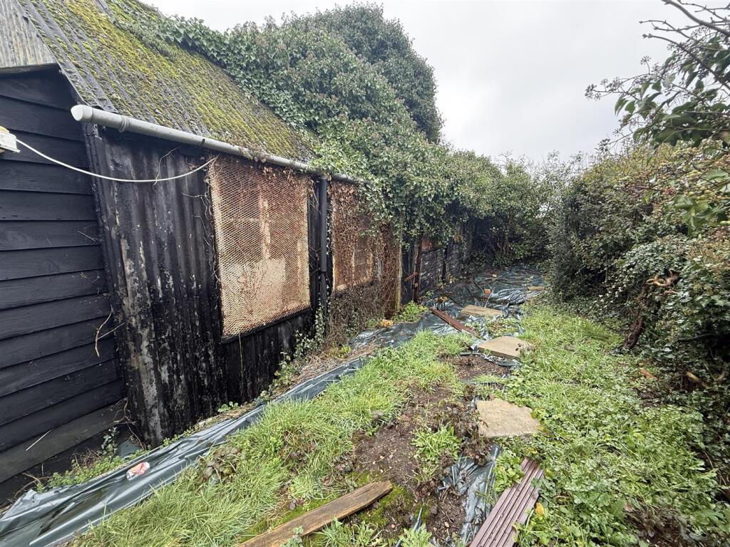 Additional image 4 of St. Albans Road East, Hatfield